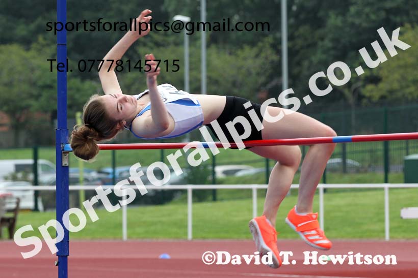 Women and Girls high jump, 2021 North Eastern Track and Field Champs., Middesbrough. Photo: David T. Hewitson/Sports for All Pics